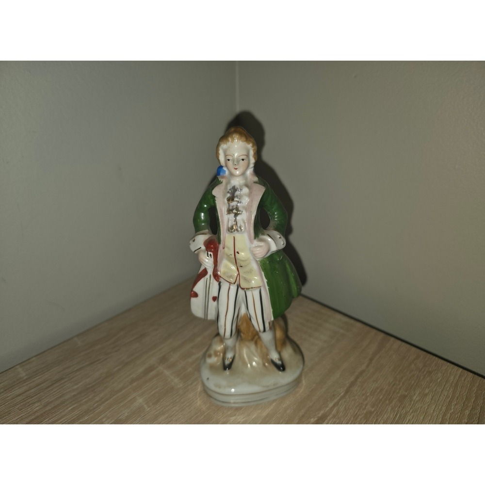 Vintage Made in Occupied Japan Porcelain Colonial Gentleman Figurine‎ Green Coat